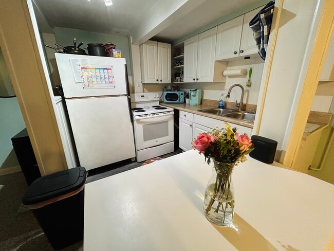 1377 Scott Blvd in Decatur, GA - Building Photo - Building Photo