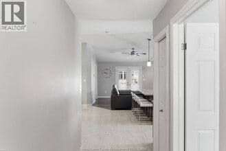 2505 Cypress Ave in Windsor, ON - Building Photo - Building Photo