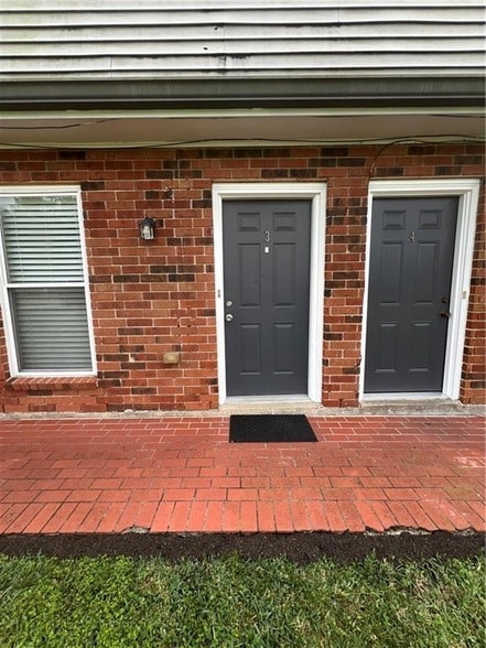 316 Plantation Dr, Unit 3 in Chalmette, LA - Foto de edificio - Building Photo