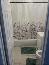 7312 N Shore Dr in Jacksonville, FL - Building Photo - Building Photo