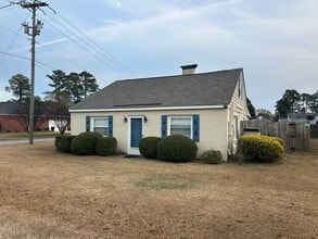 302 N Shores Rd in Washington, NC - Building Photo - Building Photo