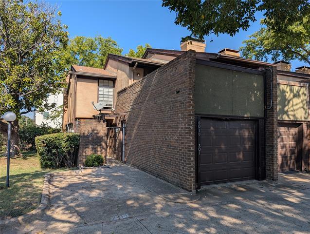 6019 Ridgecrest Rd in Dallas, TX - Building Photo