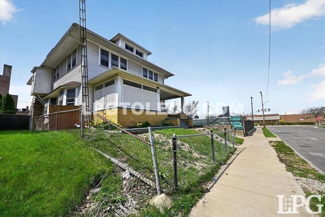 414 Platt St in Toledo, OH - Foto de edificio - Building Photo