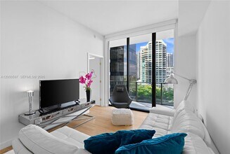 2678 Tigertail Ave in Miami, FL - Building Photo - Building Photo
