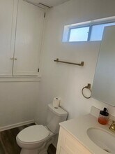 454 S Sydney Dr in Los Angeles, CA - Building Photo - Building Photo