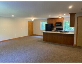 5 Breakneck Hill Rd-Unit -2 in Southborough, MA - Building Photo - Building Photo