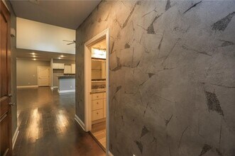 2007 S Dixieland Rd in Rogers, AR - Building Photo - Building Photo