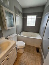 113 Avery Ave in High Point, NC - Building Photo - Building Photo