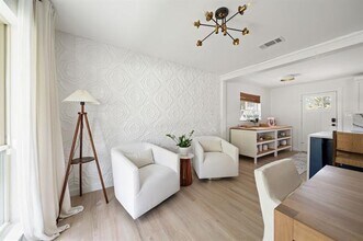 905 Tarryall Dr in Dallas, TX - Building Photo - Building Photo