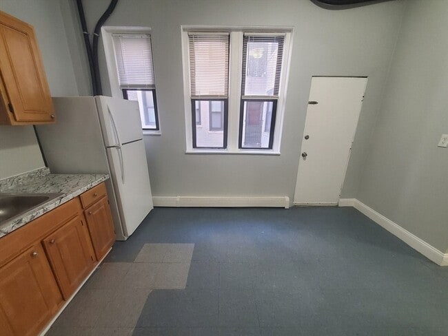 10 Abbotsford St, Unit 1 in Boston, MA - Building Photo - Building Photo