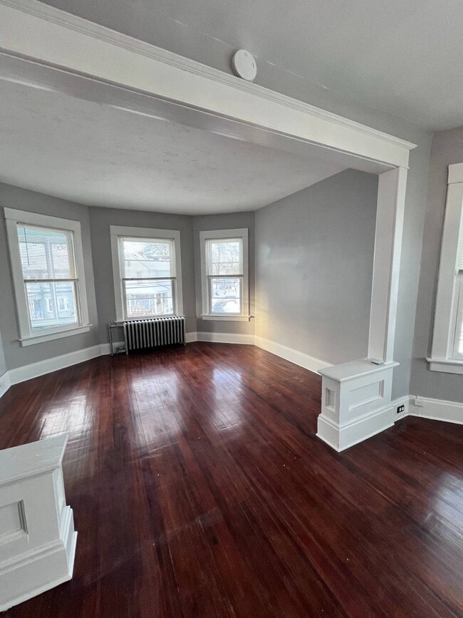 2036 Guilderland Ave in Schenectady, NY - Building Photo - Building Photo