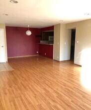 4512 Kings Walk Dr in Rolling Meadows, IL - Building Photo - Building Photo