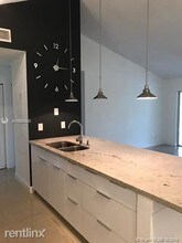15821 SW 104th Terrace in Miami, FL - Building Photo - Building Photo