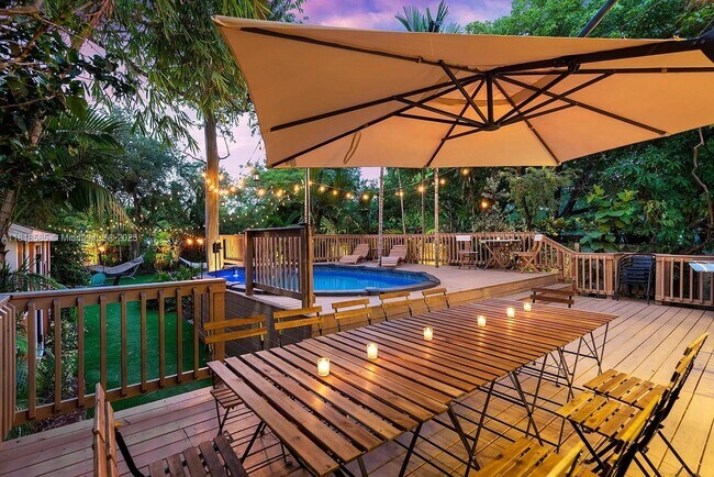 815 NE 89th St in Miami, FL - Building Photo - Building Photo