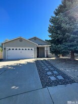 4606 N Cactus Hills Ct in Sparks, NV - Building Photo