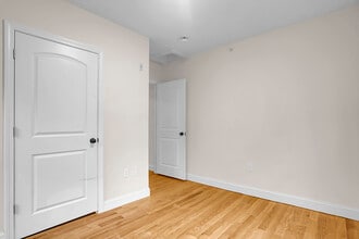 29-33 Highland Ave in Fitchburg, MA - Foto de edificio - Building Photo