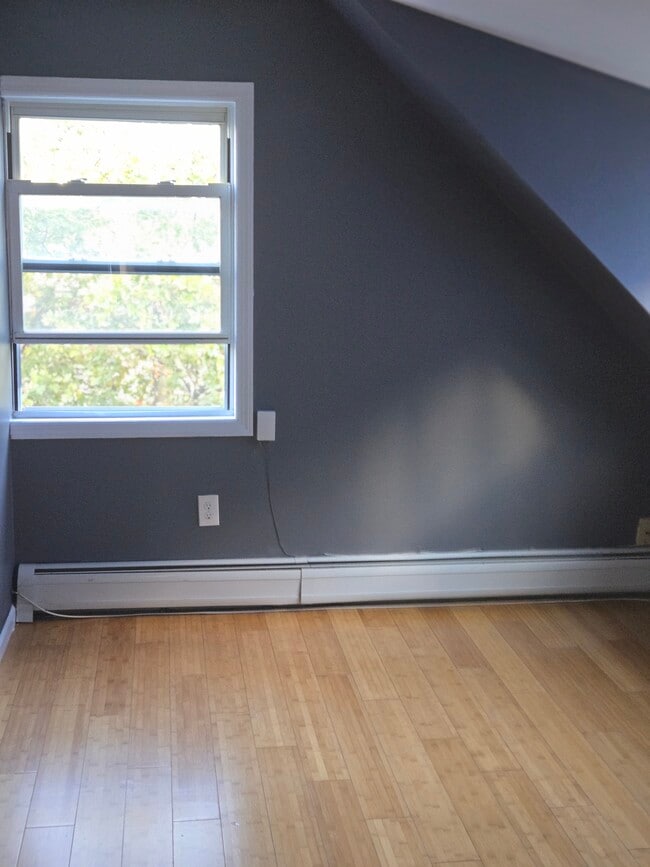316 Summer Ave, Unit 3rd FL
