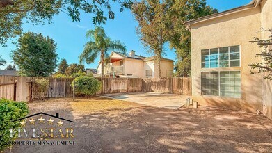 4208 Horseshoe Ct in Bakersfield, CA - Building Photo - Building Photo