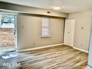 545 Burgoyne Rd in Charlottesville, VA - Building Photo - Building Photo
