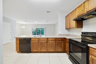 443 Arbor Lakes Dr in Davenport, FL - Building Photo - Building Photo