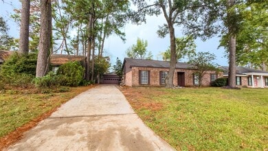 2027 Whispering Springs Dr in Spring, TX - Building Photo - Building Photo