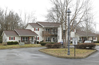 Riverbirch Village Apartments in Knoxville, TN - Building Photo - Building Photo