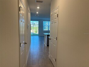 16414 Bird of Paradise Ave in Clermont, FL - Building Photo - Building Photo