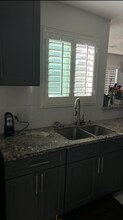 11619 Wilkie Ave in Hawthorne, CA - Building Photo - Building Photo