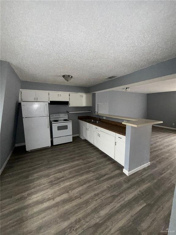 10 Shiloh Rd in Dallas, TX - Building Photo - Building Photo