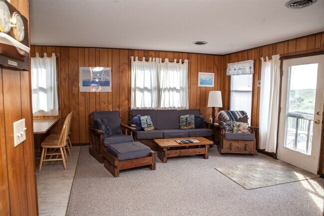 54225 Shoresurf Ln in Frisco, NC - Building Photo - Building Photo