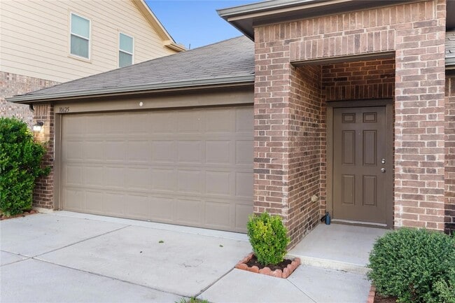 10625 Menominee Falls Ln in Austin, TX - Building Photo - Building Photo