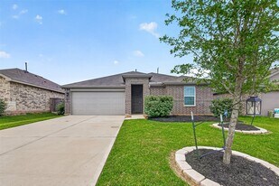 40310 Bermuda Ivy St in Magnolia, TX - Building Photo