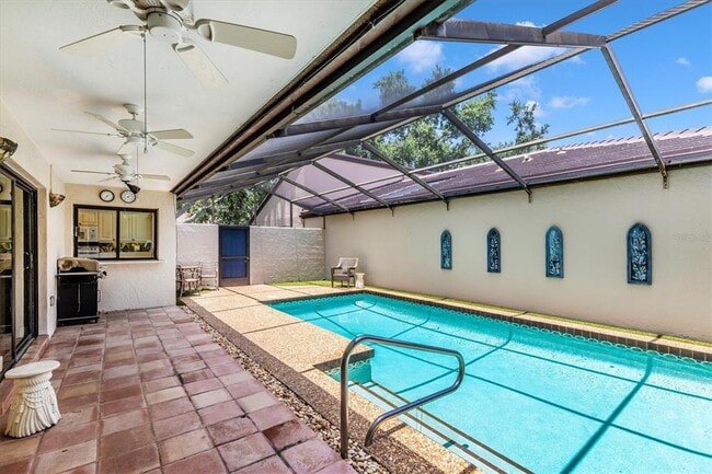 3902 Glen Oaks Manor Dr in Sarasota, FL - Building Photo - Building Photo