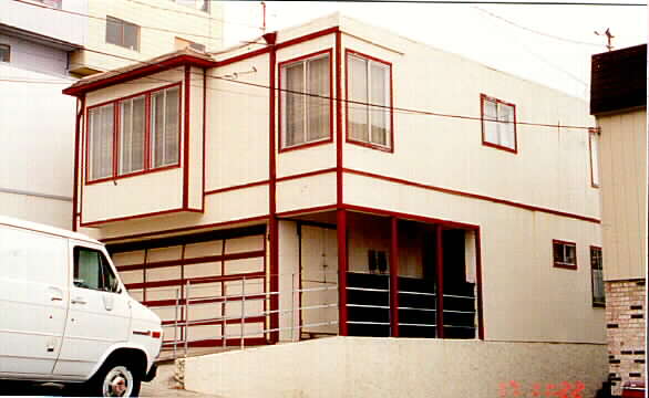 176-180 Tallwood Dr in Daly City, CA - Building Photo - Building Photo