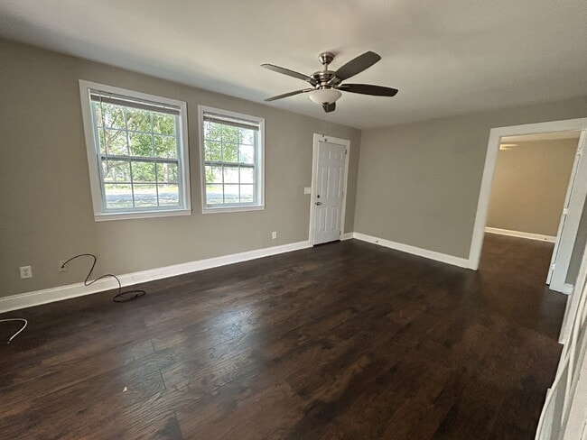 548 E Orange St in Jesup, GA - Building Photo - Building Photo