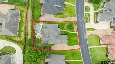 2312 Pinehurst St in Tyler, TX - Building Photo - Building Photo