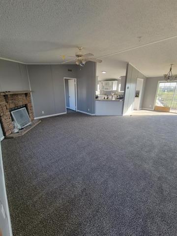 5517 Texas St in Joshua, TX - Foto de edificio - Building Photo