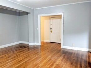 7 Craigie Cir, Unit 4 in Cambridge, MA - Building Photo - Building Photo