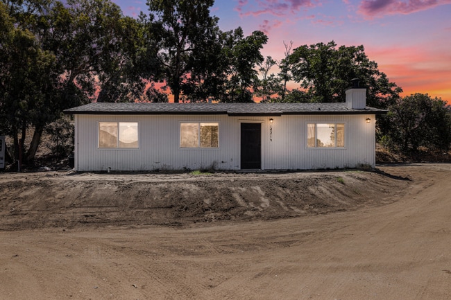 property at 1421.5 Viejas View Ln