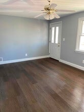 4 Hooker Ave in Middlesex, NJ - Building Photo - Building Photo