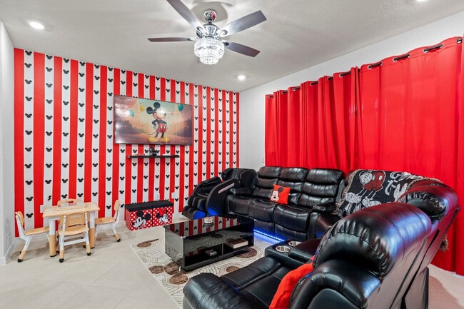 1263 Blue Paradise Wy
