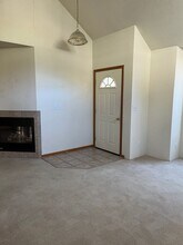 721 N Myrtle Rd in Myrtle Creek, OR - Building Photo - Building Photo