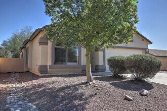 14311 S Placita Del Arce in Sahuarita, AZ - Building Photo - Building Photo