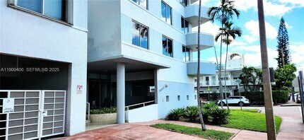 7601 Dickens Ave in Miami Beach, FL - Building Photo - Building Photo