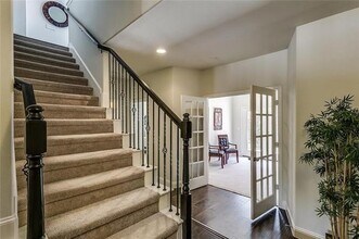 576 Hampshire Dr in Lewisville, TX - Building Photo - Building Photo