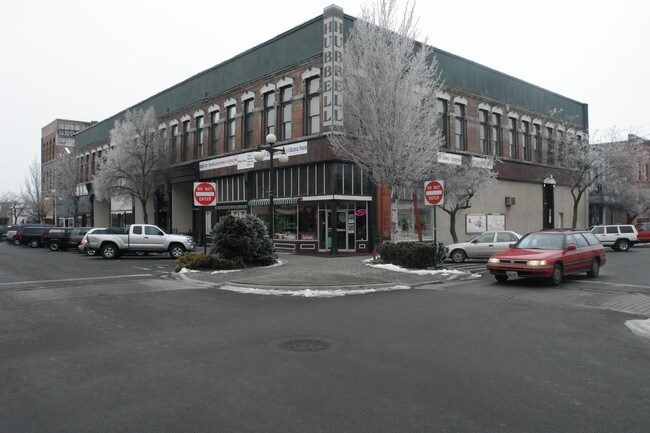 Vendome Apartments
