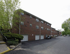 Atrium Apartments in Caldwell, NJ - Building Photo - Building Photo