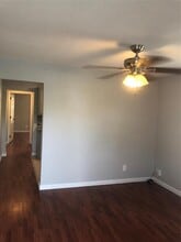 3204 Napoleon St, Unit 3204 in Houston, TX - Building Photo - Building Photo
