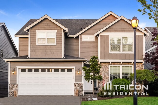 property at 4434 Logan Dr NE