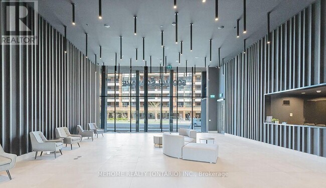 500 Wilson Ave in Toronto, ON - Building Photo - Building Photo